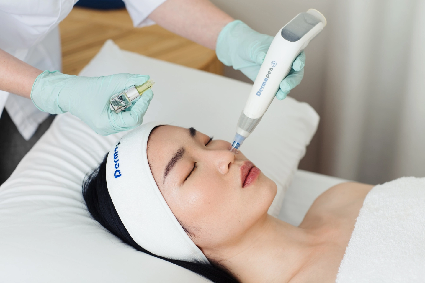 誠美學診所得美微針筆Dermapen治療