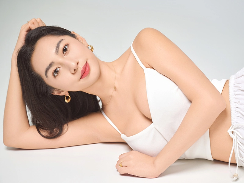 丹麥混血美人隆乳見證