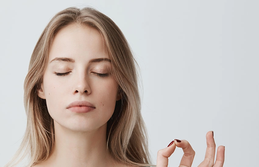 誠美學診所眉上切提眉介紹